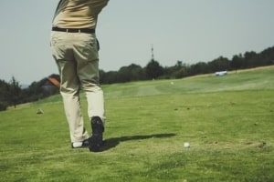 golfing by senior citizens
